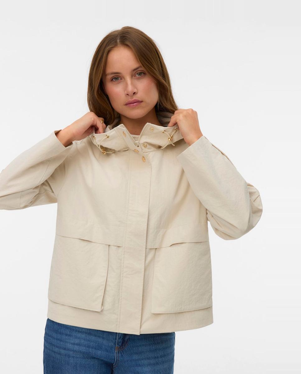 Vero Moda - Parka corta con capucha de mujer.