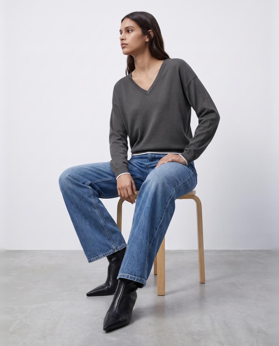 Camisola de Malha Fina com Decote em Bico Cinzento-escuro-2