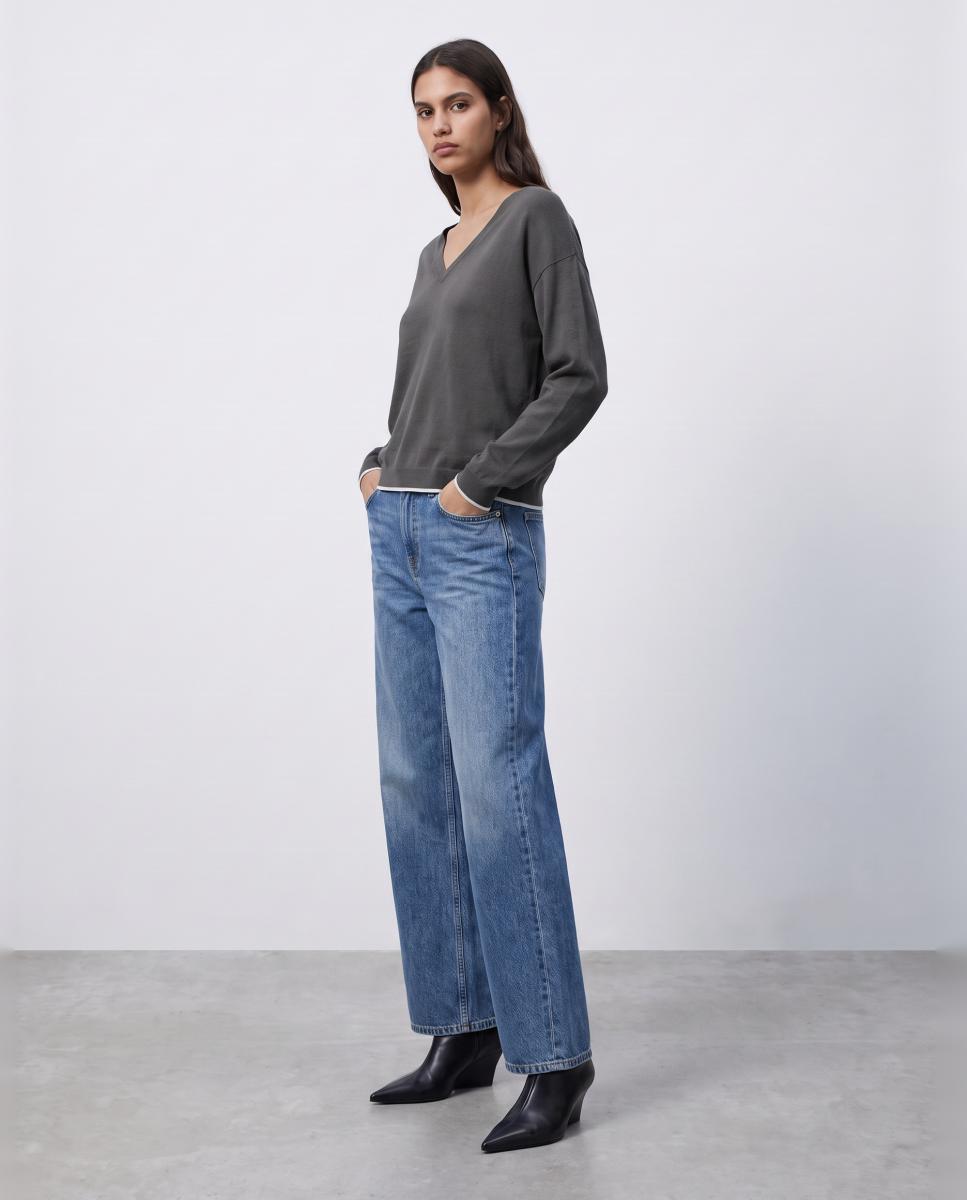 Camisola de Malha Fina com Decote em Bico Cinzento-escuro-3