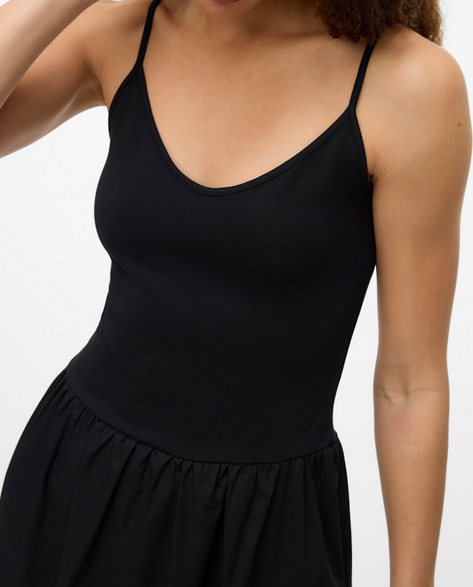 Vestido comprido de alças Preto-4