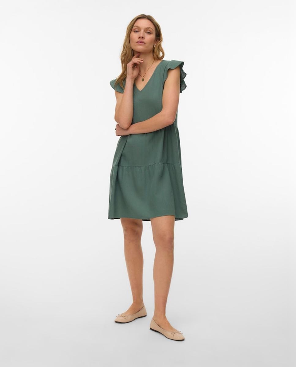 Vero Moda - Vestido corto con escote pico.