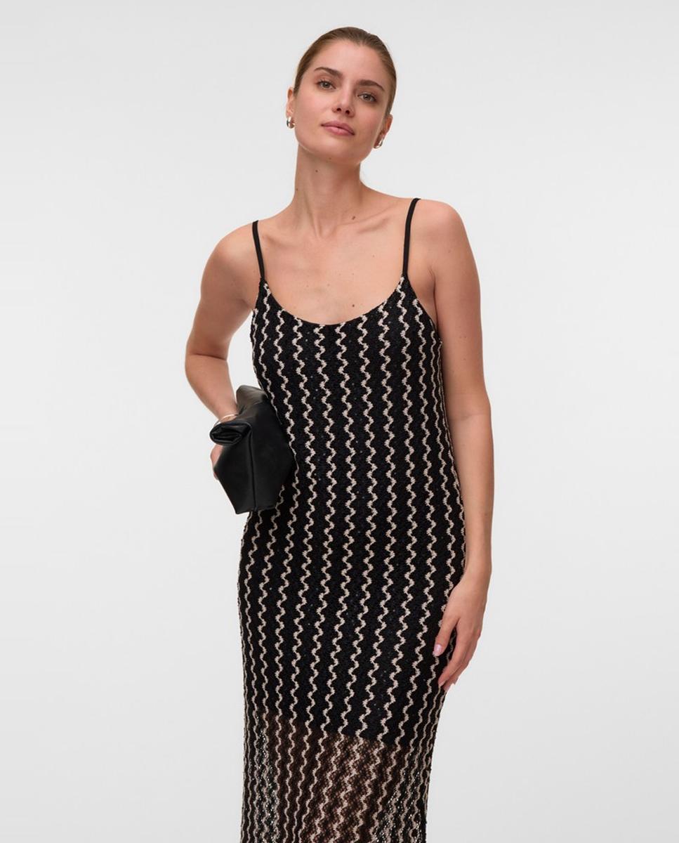 Vestido Comprido com Crochet Preto-2