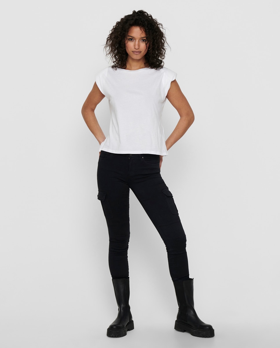 Only - Pantalón de mujer estilo cargo con bolsillos laterales.