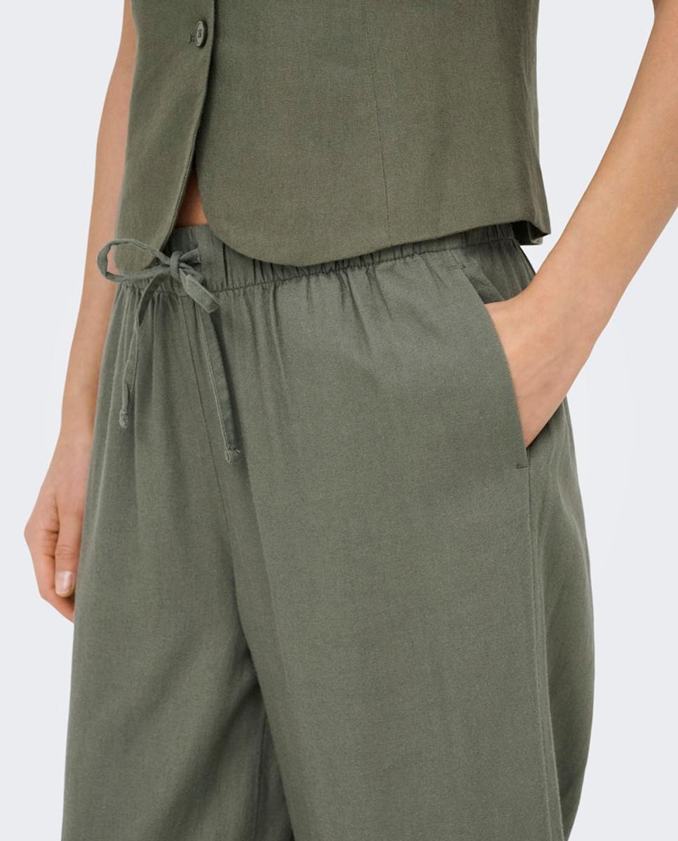 Calças Culotte de Cintura Média com Cordão Verde-escuro-3