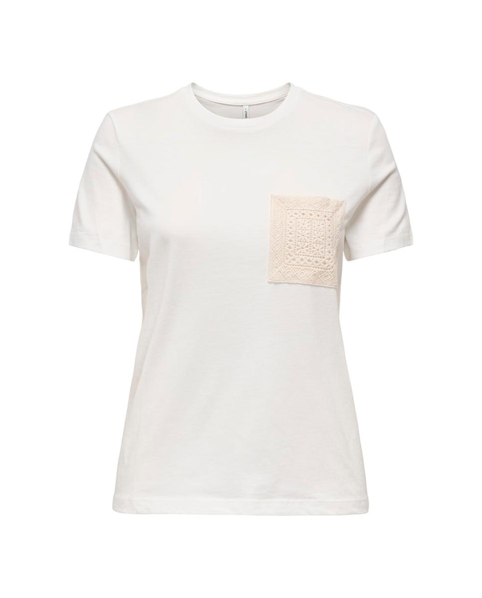 Imagem 0 de T-shirt com Bolso e Decote Redondo