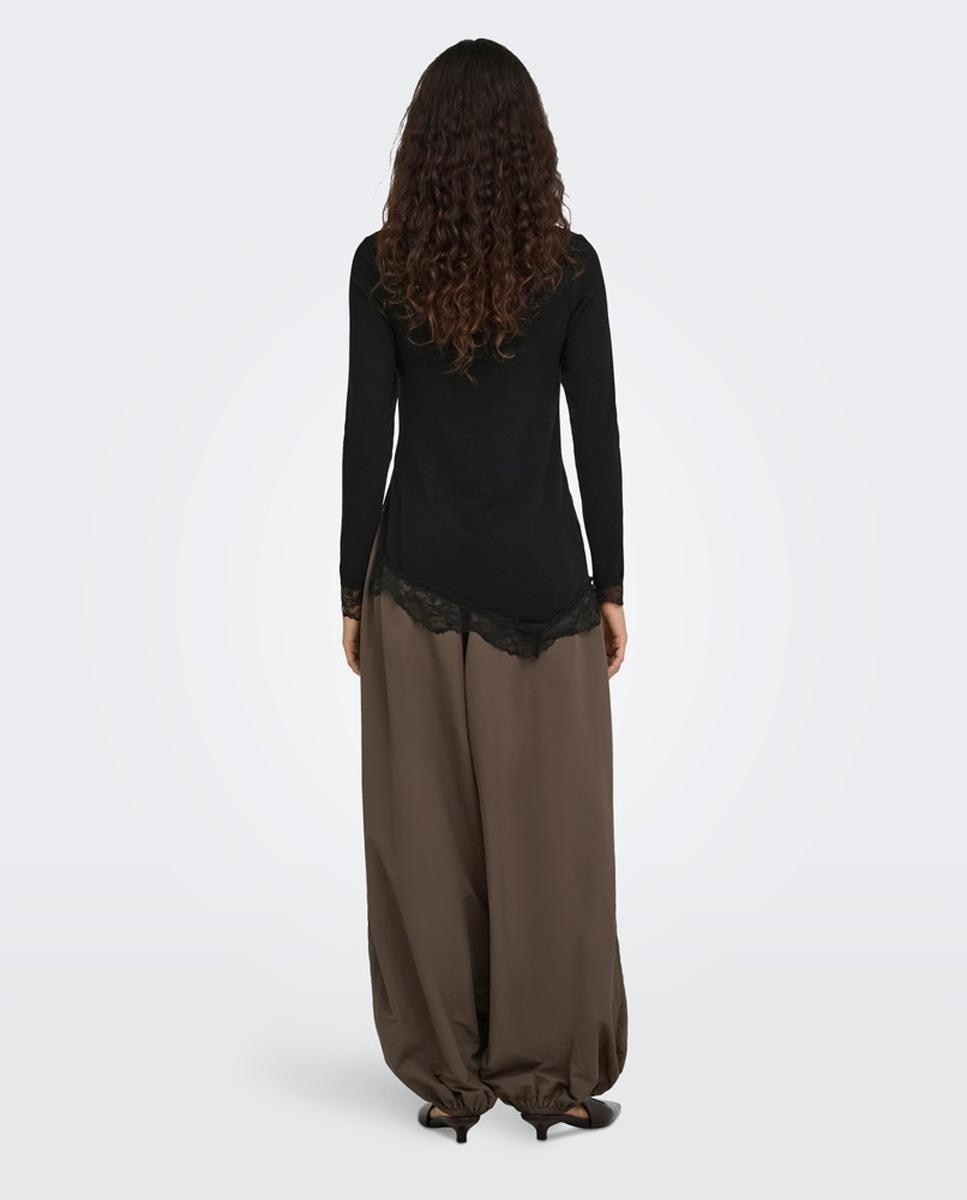 Top de mujer de manga larga con detalle de encaje - Only - Negro Negro-2