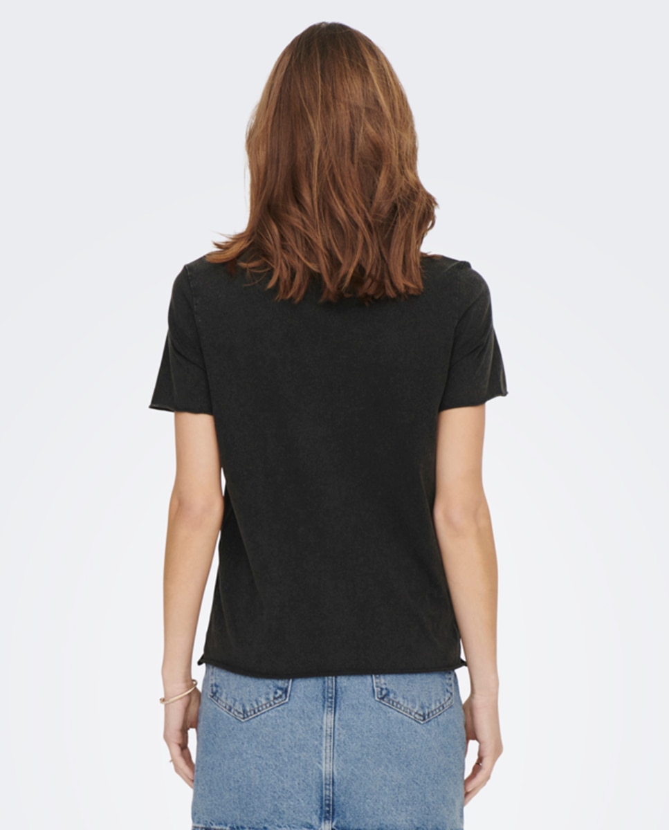 T-shirt Estampada com Manga Curta Preto-2