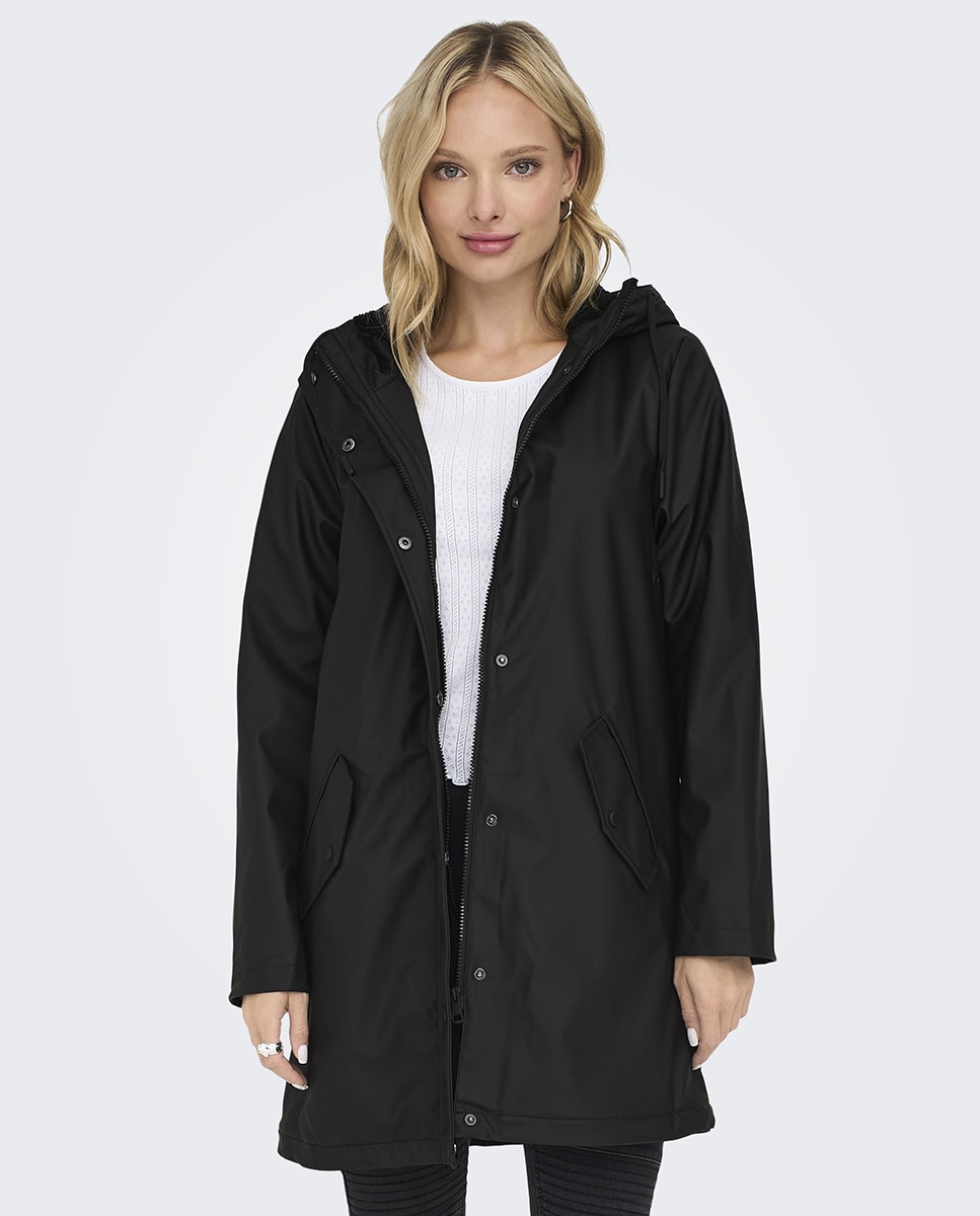 Impermeável com Capuz e Forro Teddy Preto-2