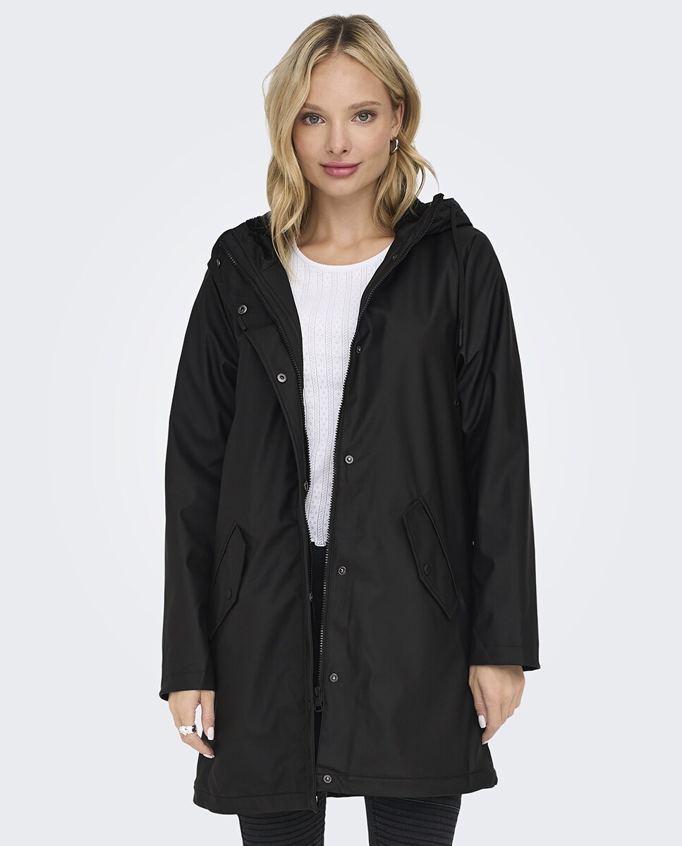 Impermeável com Capuz e Forro Teddy Preto-2