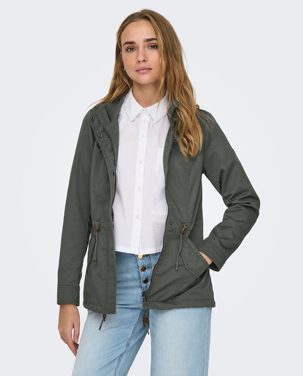 Only - Parka de mujer con capucha y manga larga.
