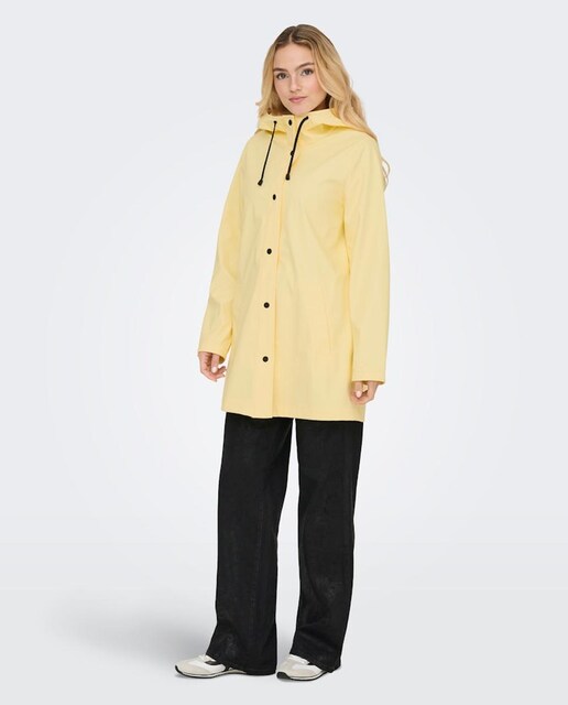 Imagem 0 de Impermeável com Capuz Ajustável