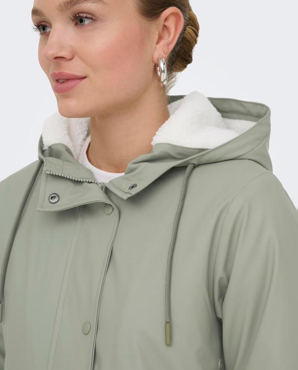 Chubasquero de mujer con forro y capucha - Only - Verde Verde-5