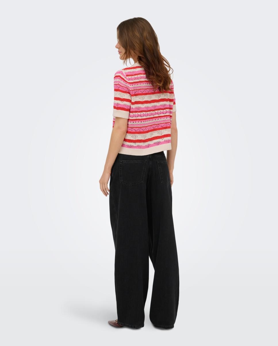 Polo de Malha com Estampado Rosa-2
