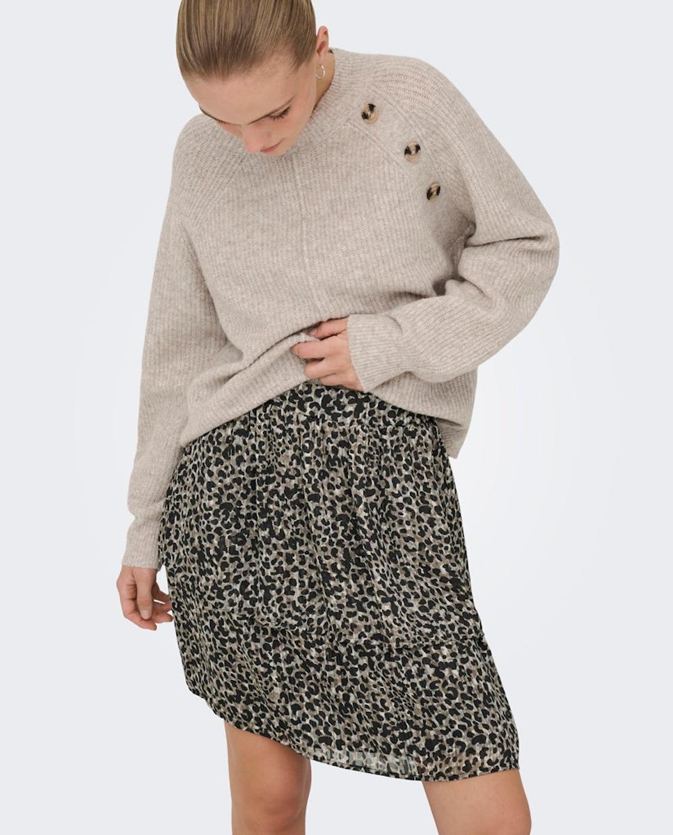Saia Curta Estampada com Folhos Preto-4