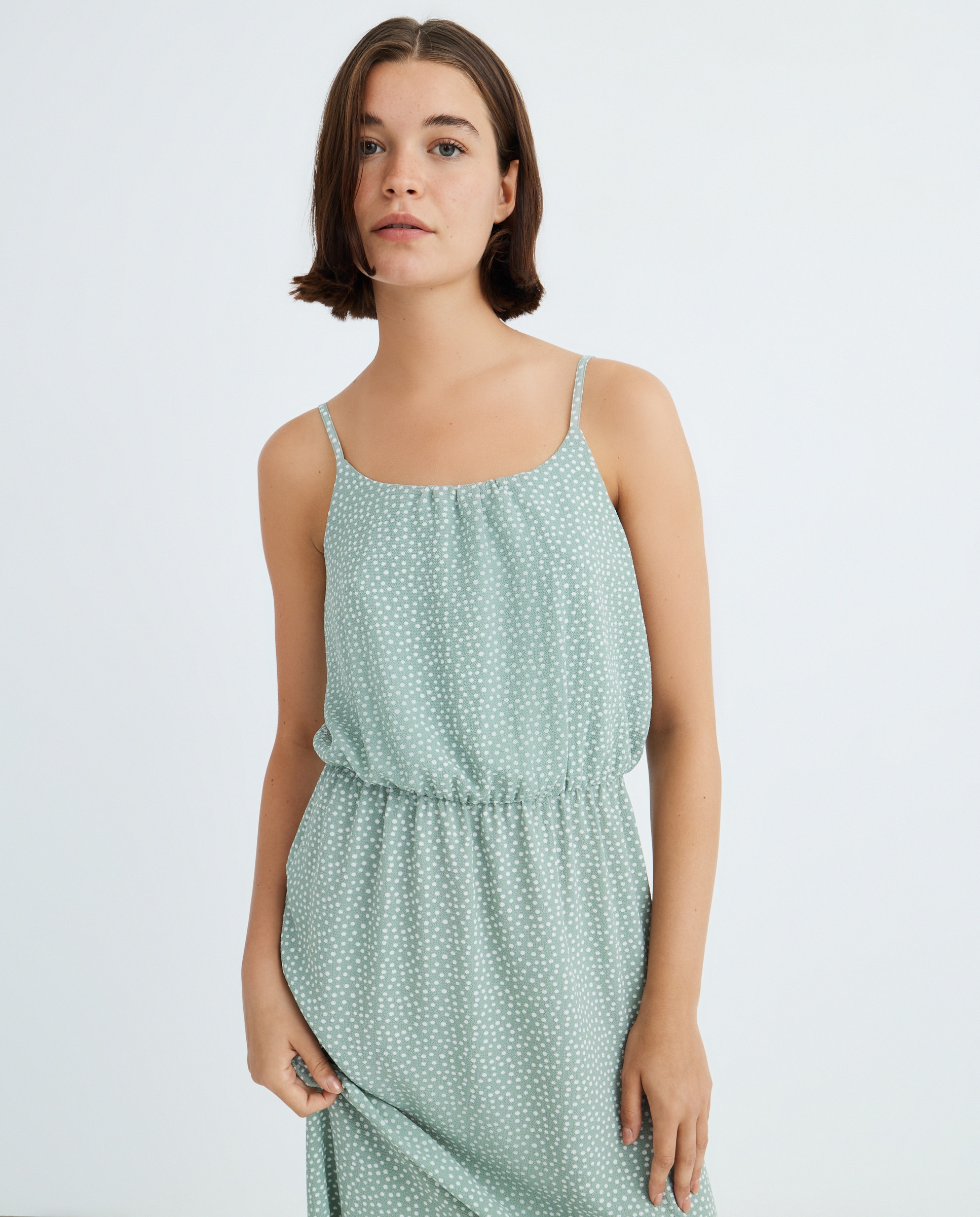 Vestido comprido de alças finas e tecido fluido Verde-2