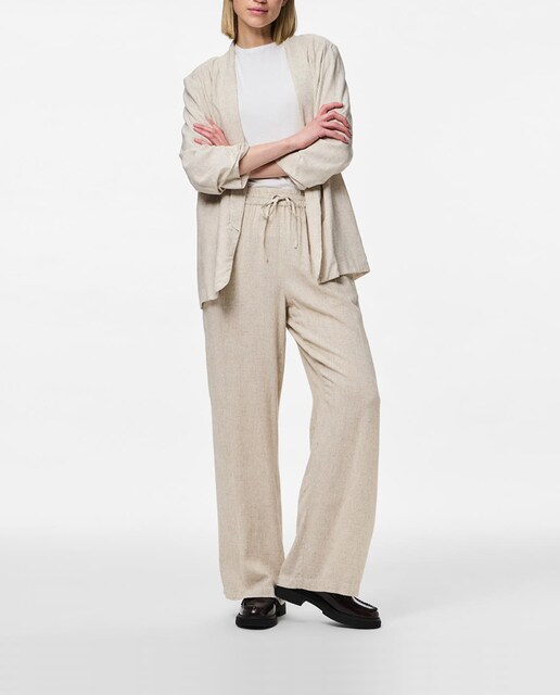 Imagen 0 de Pantalón largo de mujer con lazada en cintura.