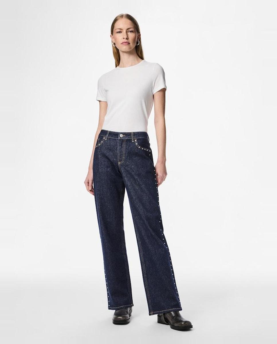 Imagem 0 de Jeans com Tachas Laterais