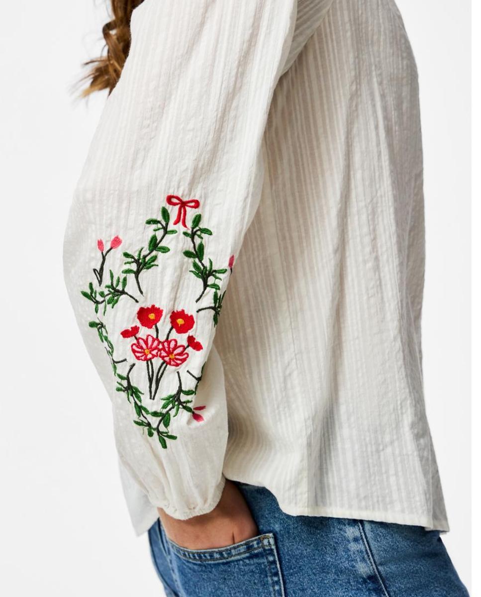 Blusa de Manga Comprida com Bordado Branco-3