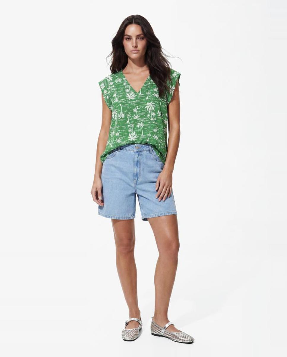 Blusa com Decote em Bico e Manga Curta Verde-3