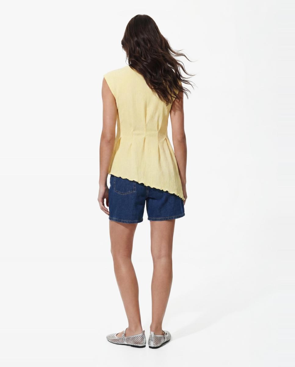 Top asimétrico de mujer sin mangas con cuello redondo. - Pieces - Amarillo Amarillo-2