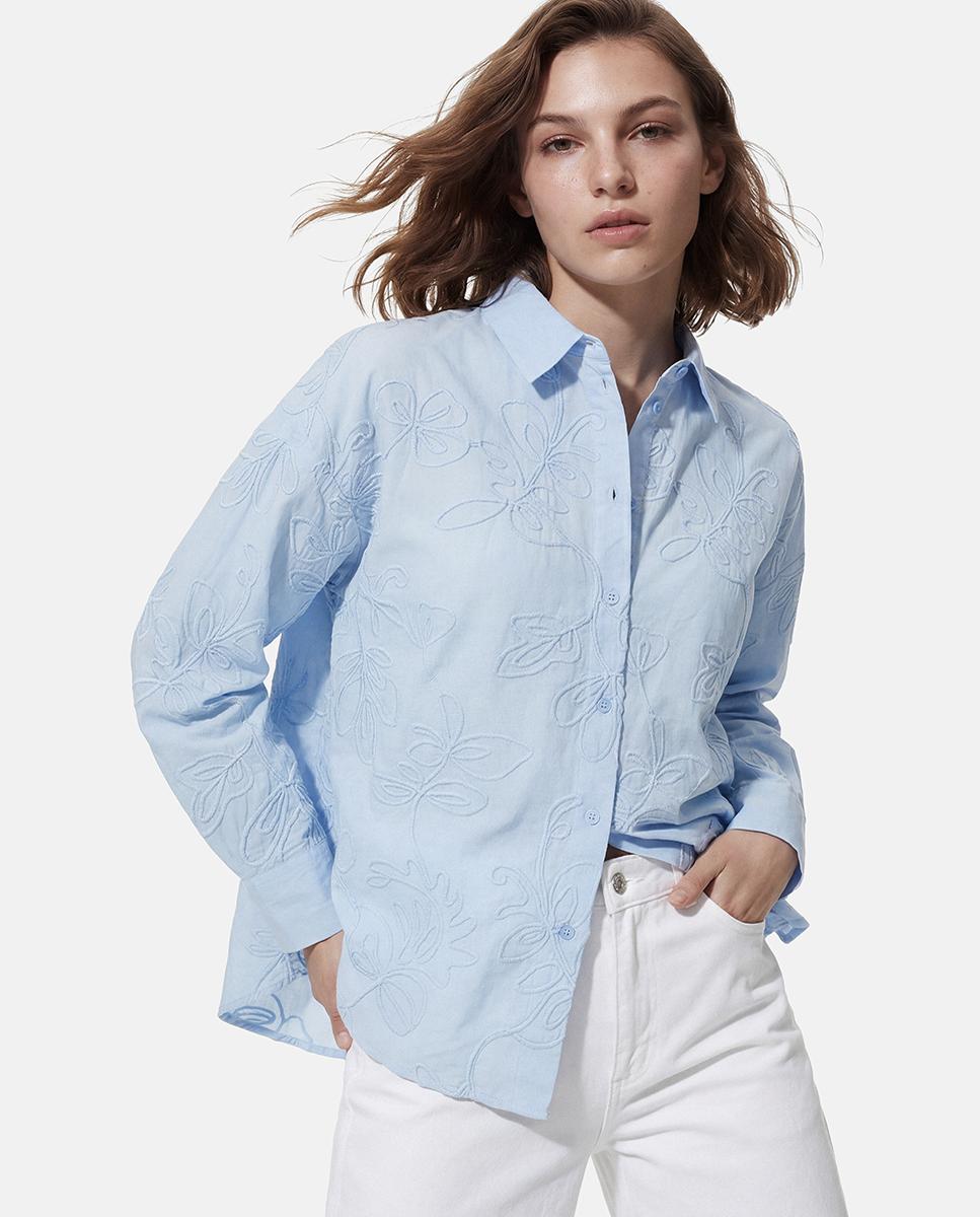Imagem 0 de Camisa com Colarinho de Camisa e Detalhes Bordados
