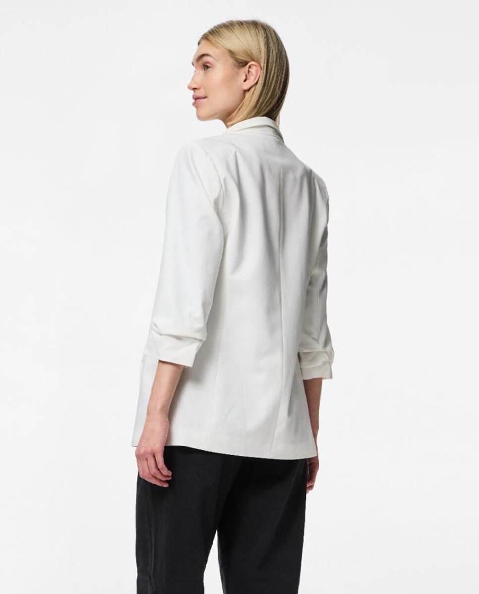 Blazer de mujer con mangas 3/4 y cuellos de solapa - Pieces - Blanco Blanco-2