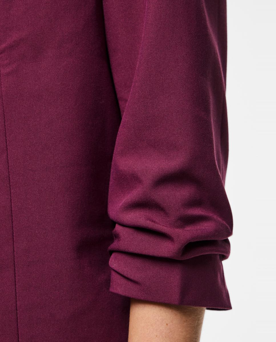 Blazer de mujer con mangas 3/4 y cuellos de solapa - Pieces - Granate Granate-4