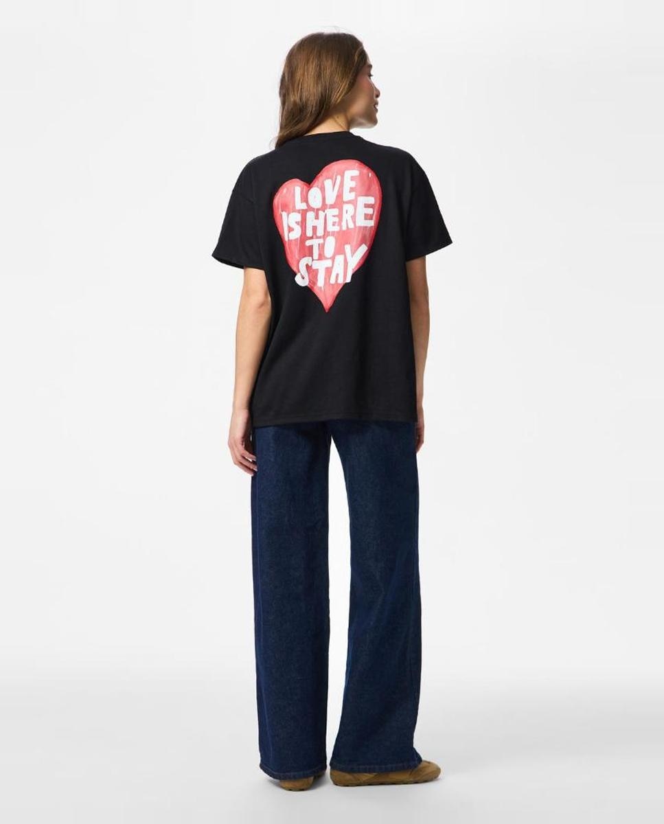 T-shirt Oversize com Estampado de Coração Preto-2