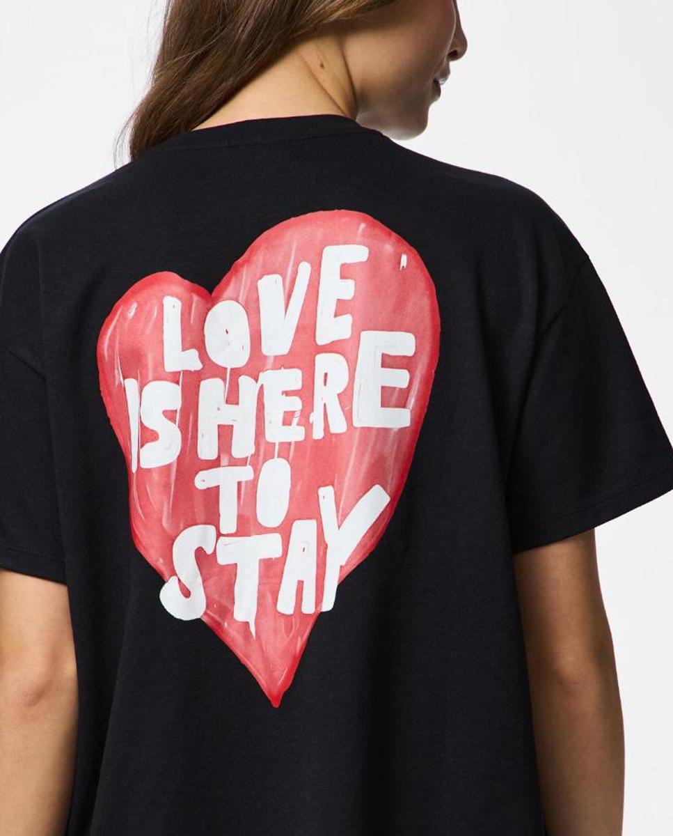 T-shirt Oversize com Estampado de Coração Preto-4