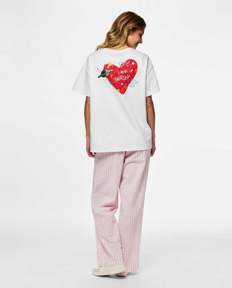 T-shirt Oversize com Estampado de Coração Branco-2