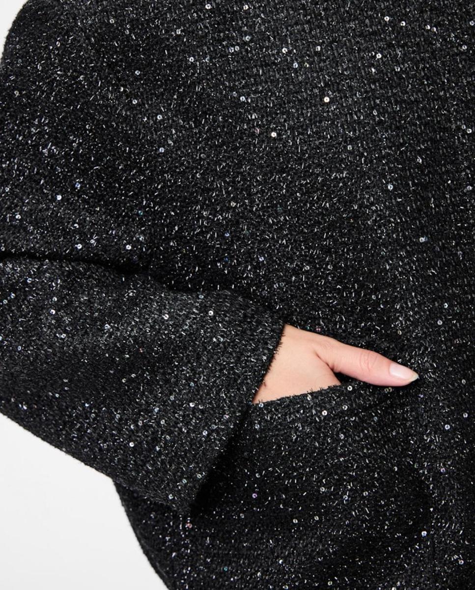 Blusão com Fecho à Frente e Detalhe de Lantejoulas Preto-4