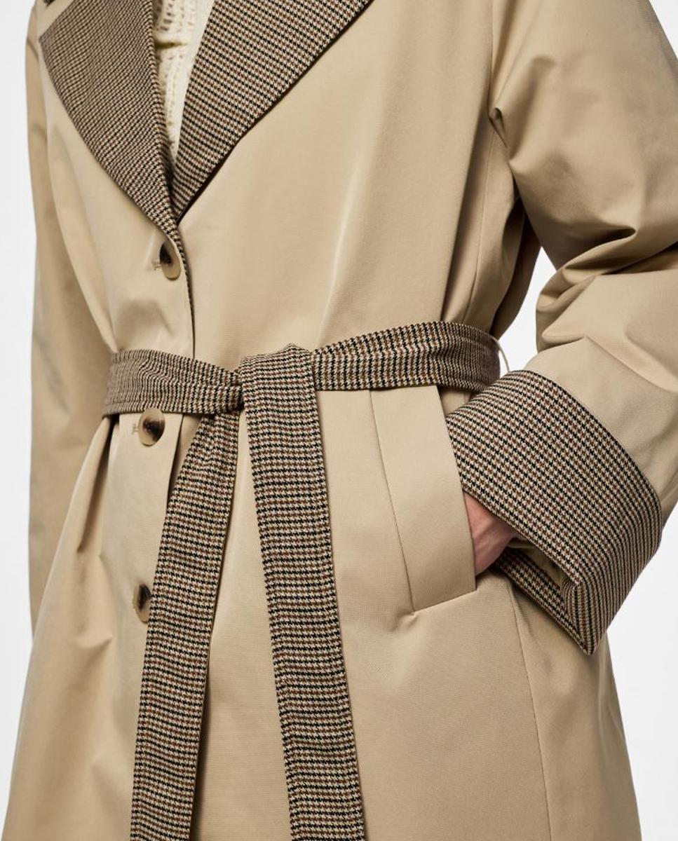 Gabardine com Gola de Lapela Bege-4