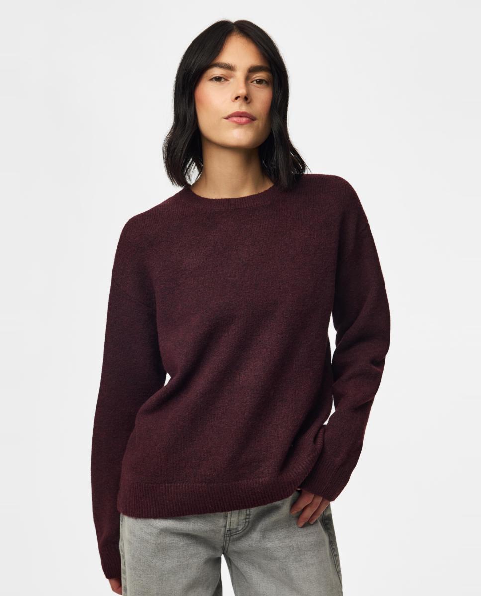 Jersey de mujer con cuello redondo y manga larga - Pieces - Granate Granate-1