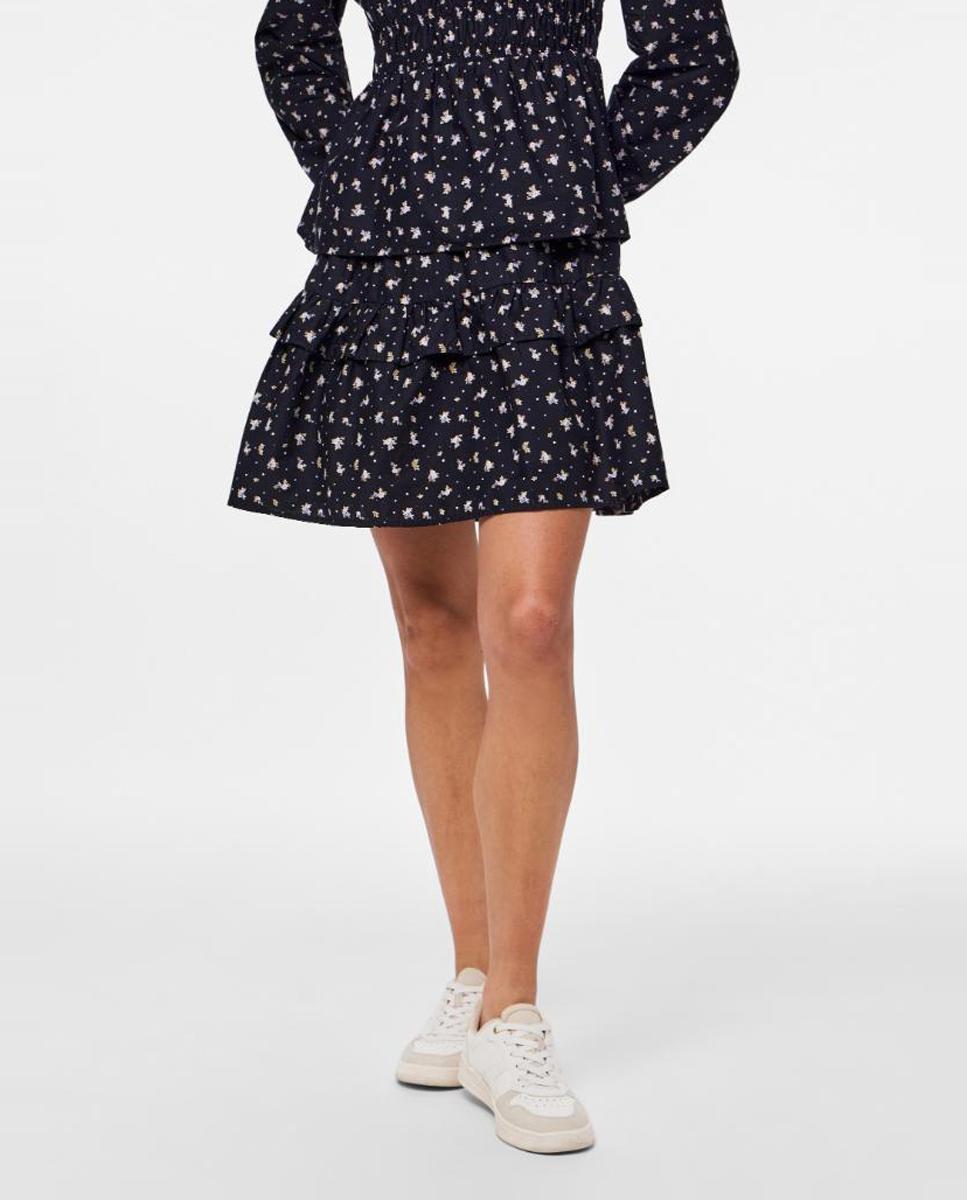 Pieces - Falda corta de volantes de mujer.