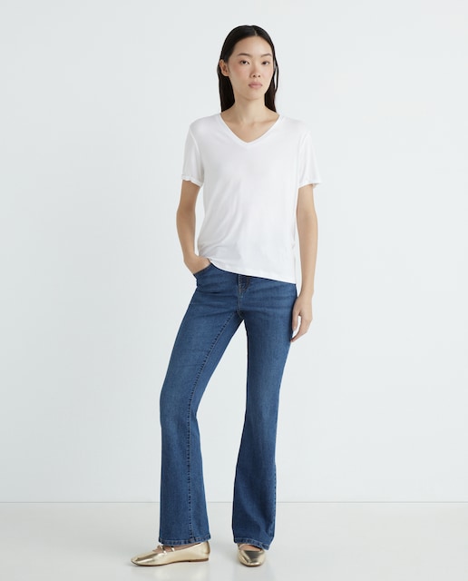 Imagen 0 de Pantalón vaquero flare mujer