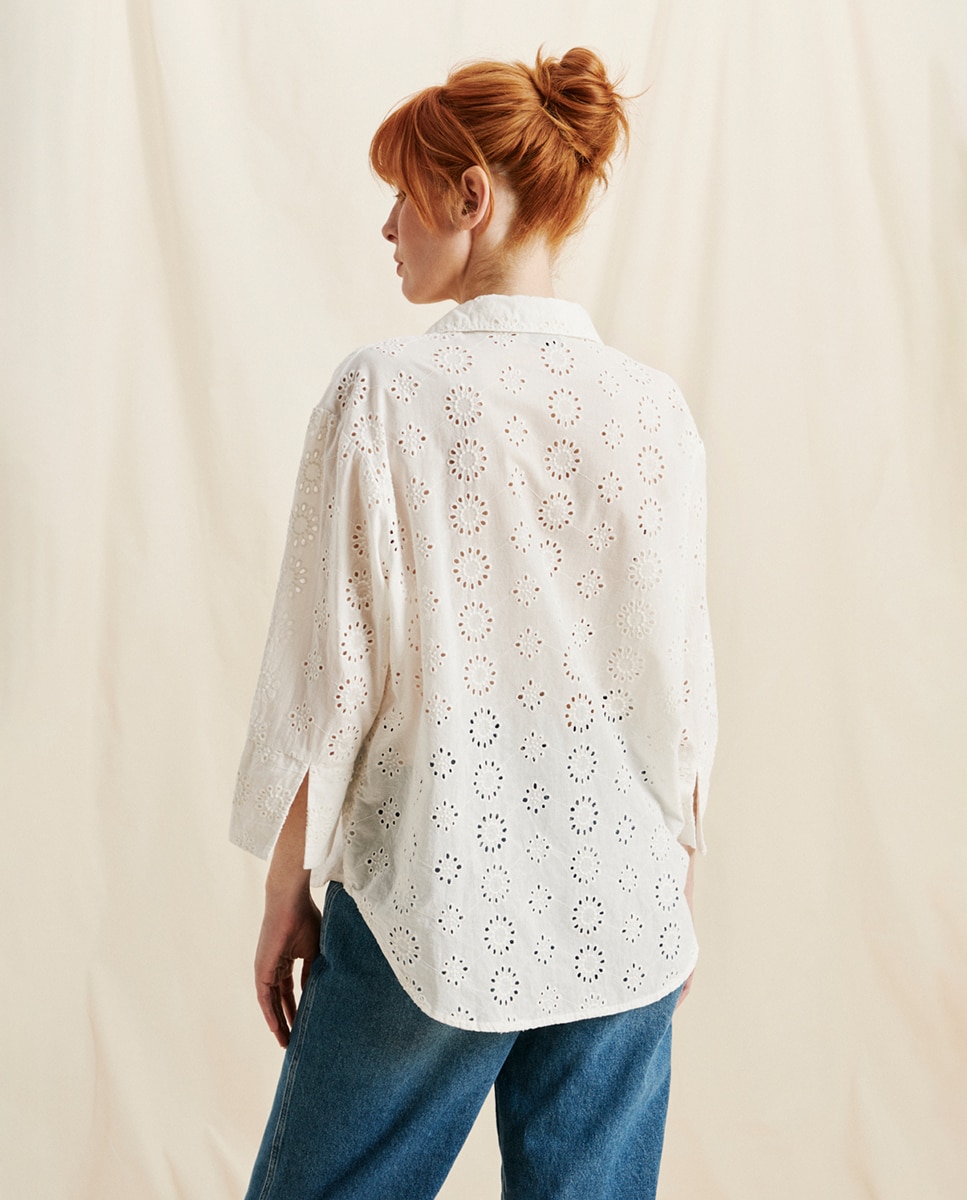 Camisa Comprida com Detalhes Perfurados Branco-2