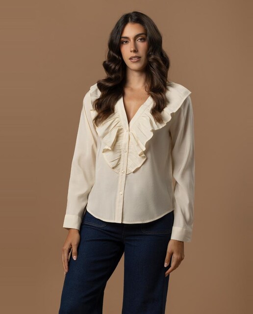 Imagen 0 de Camisa de mujer de manga larga y cuello de pico