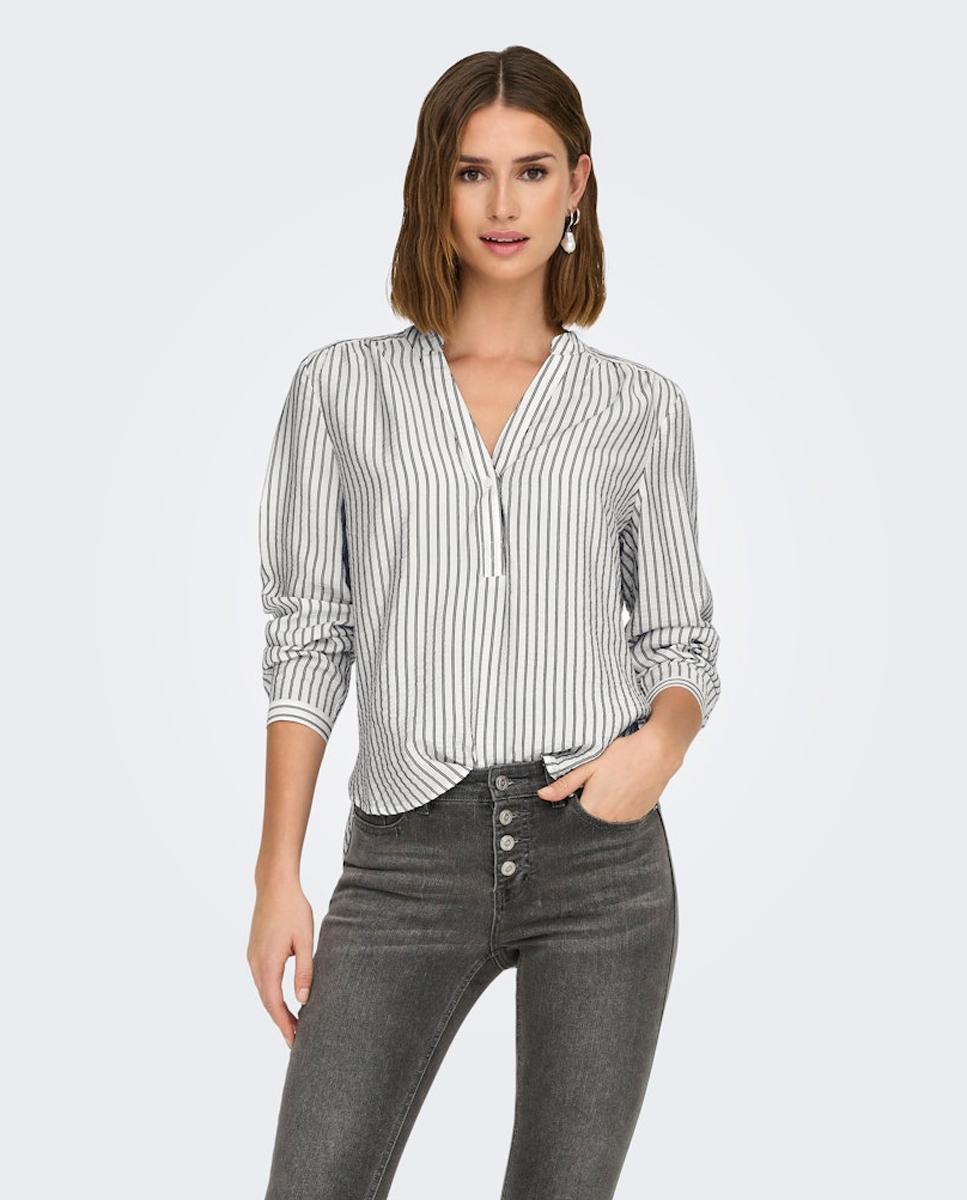 Imagem 0 de Camisa de mulher com manga comprida