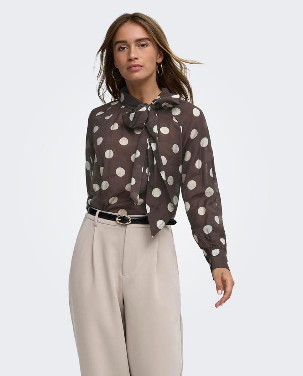 Imagem 0 de Blusa com Detalhe de Laço
