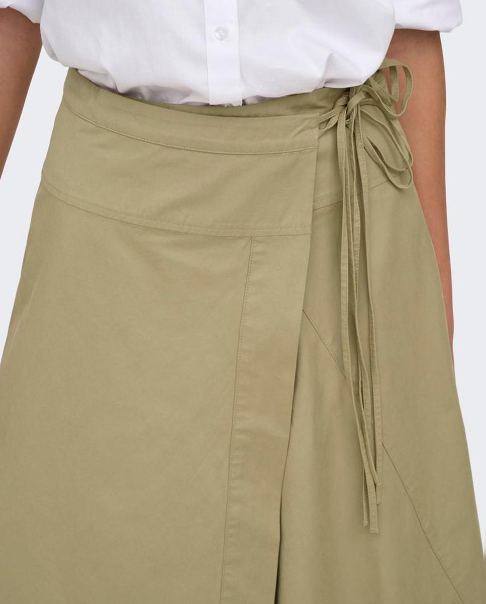 Saia Assimétrica com Fecho de Laço Verde-claro-4