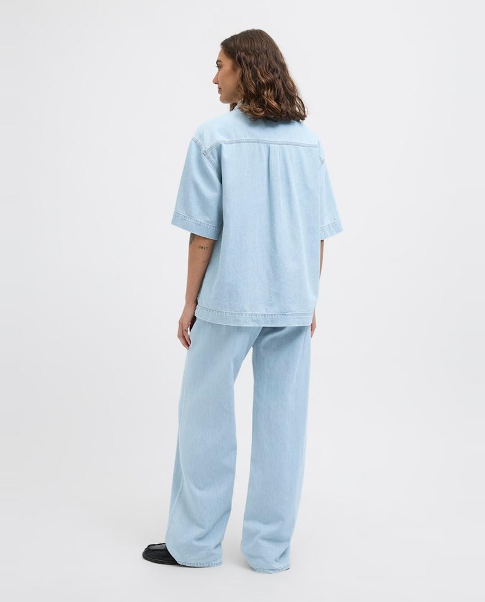 Jeans Wide Leg com Cintura Média Azul-claro-2