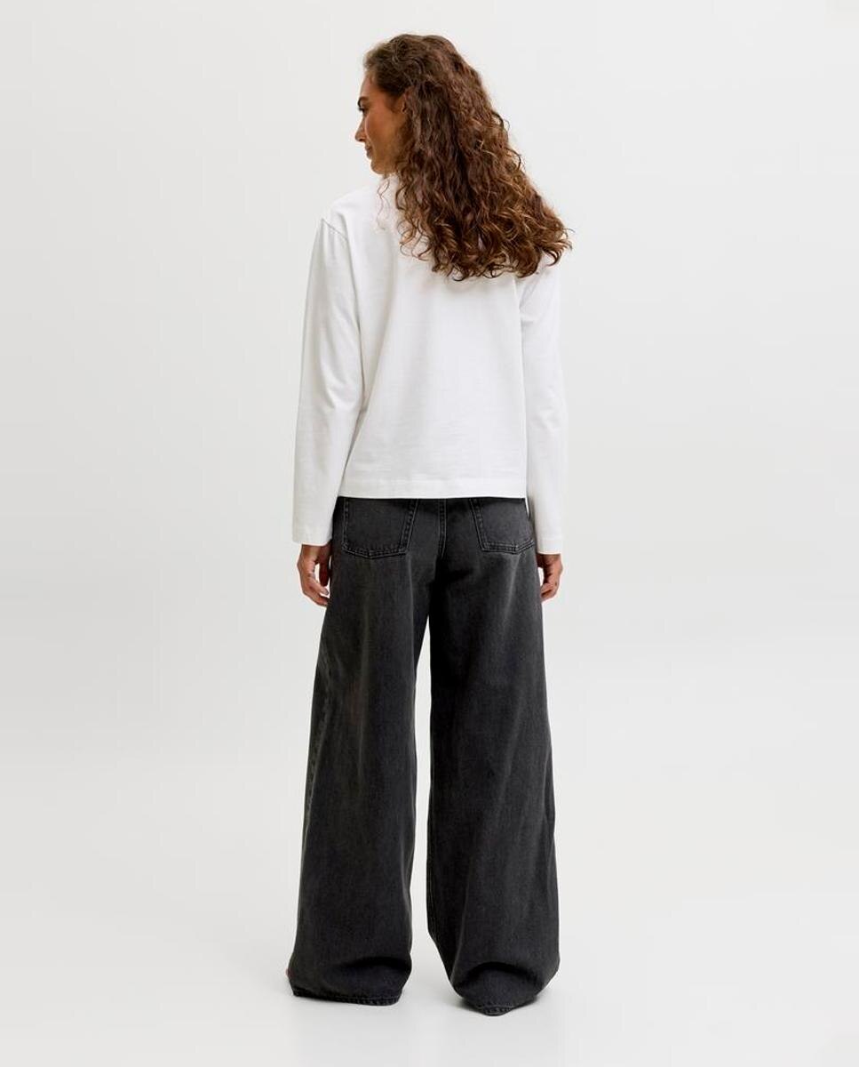 Jeans Oslo Largas com Cintura Média Preto-3