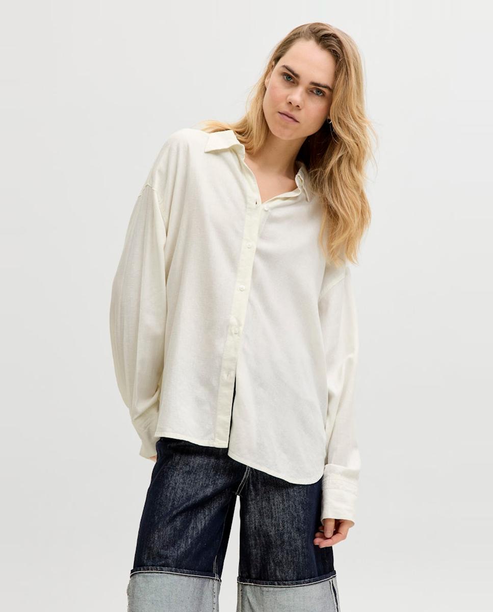 Jack & Jones - Camisa de mujer oversize en lino.