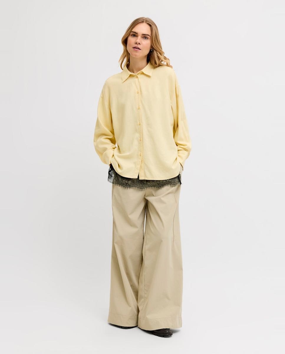 Camisa Oversize de Linho Amarelo-3