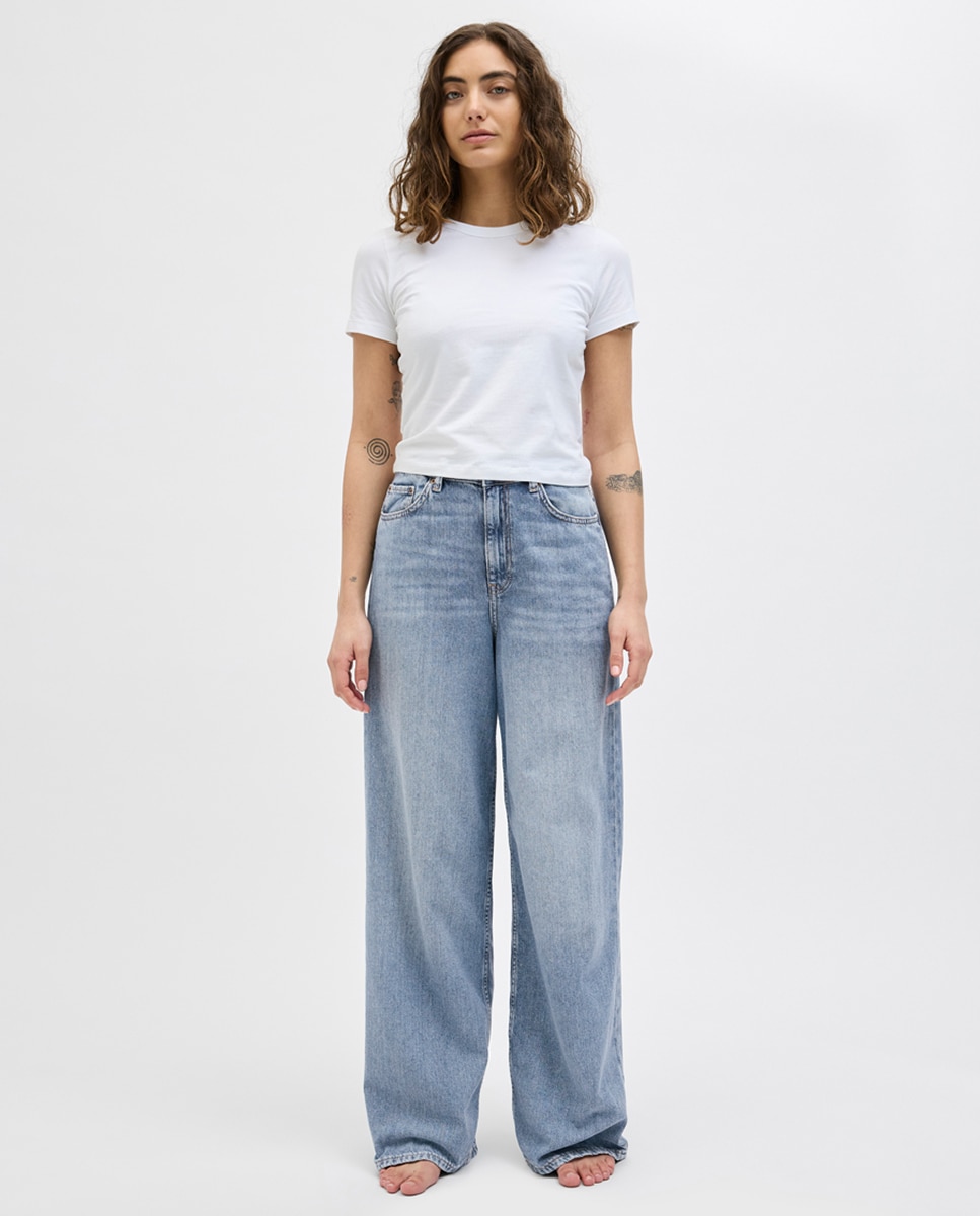 Imagem 0 de Jeans wide leg com cintura subida