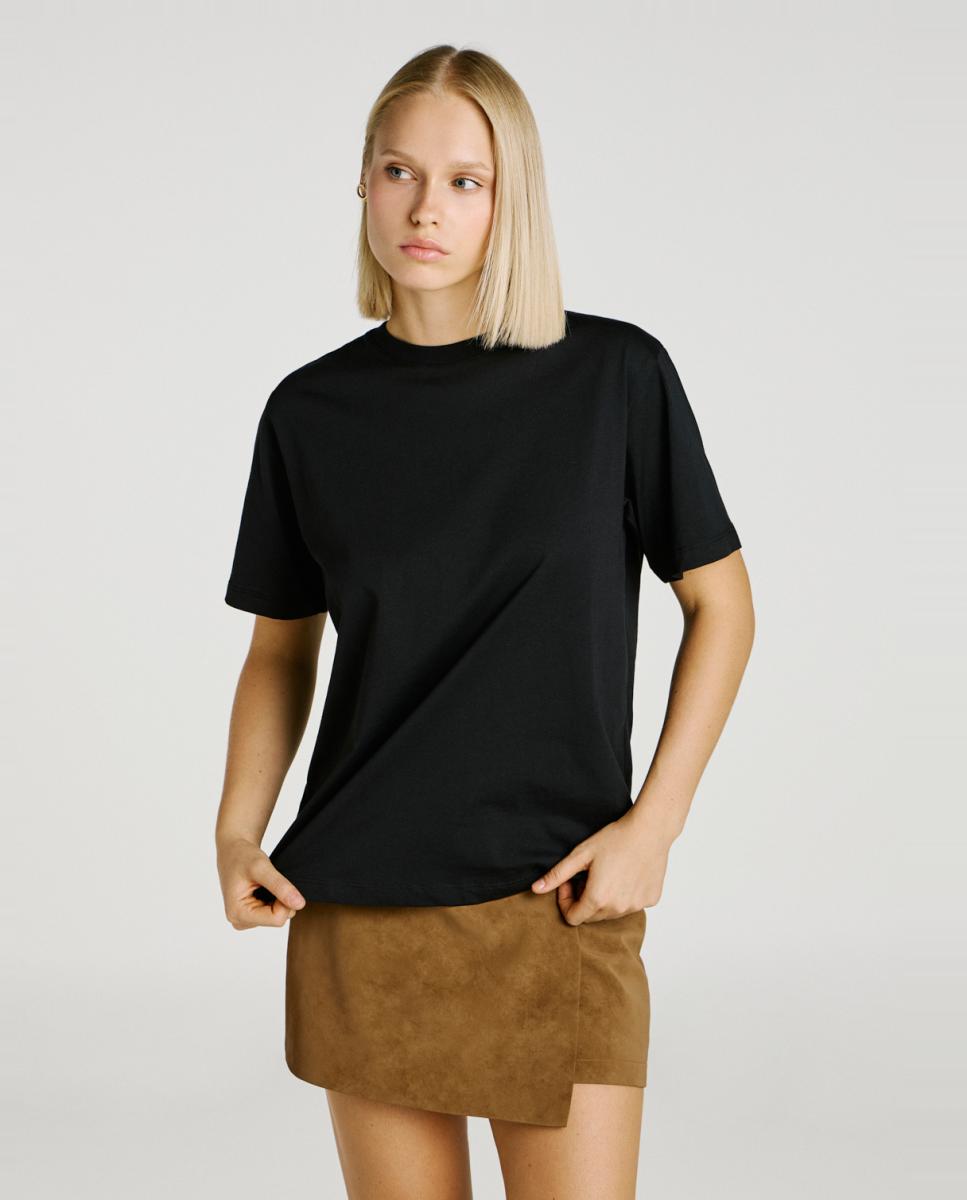 T-shirt com Detalhe de Franjas Preto-1
