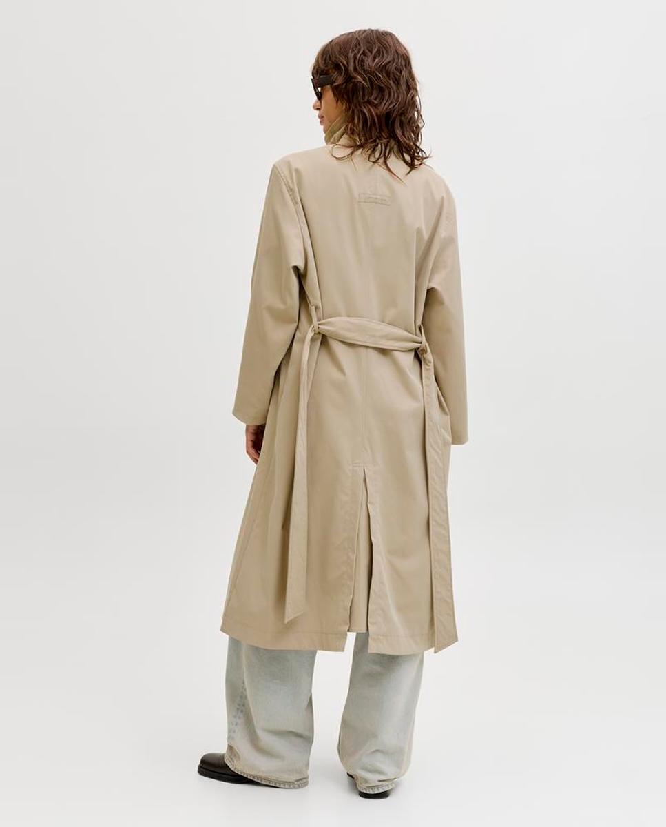 Gabardine comprida com cinto Bege-3