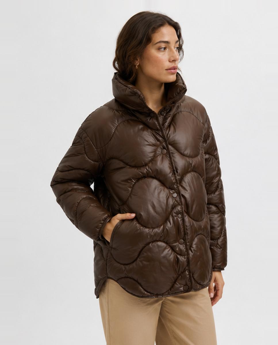 Imagen 0 de Chaqueta acolchada de mujer Marrón