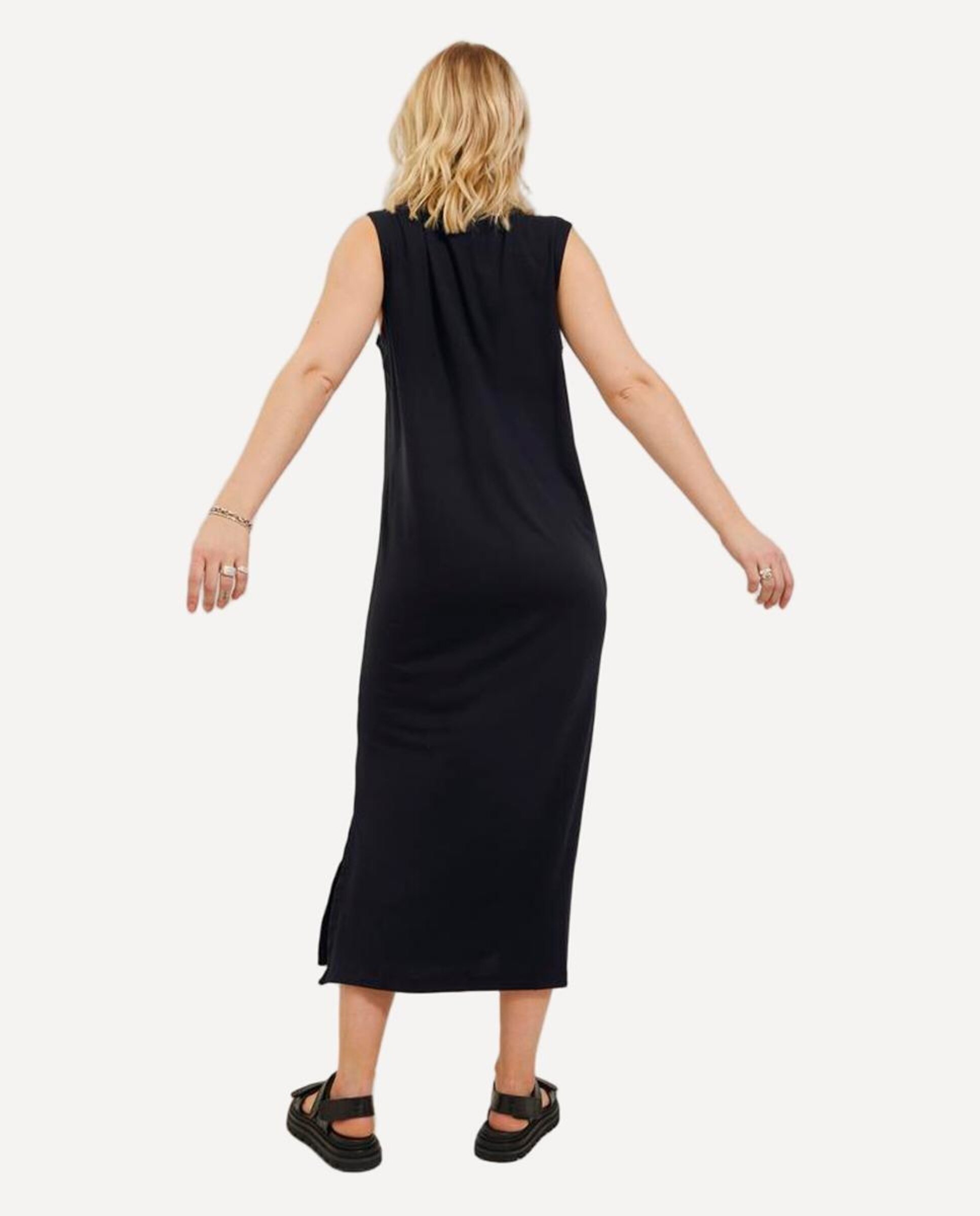 Vestido midi liso Preto-3