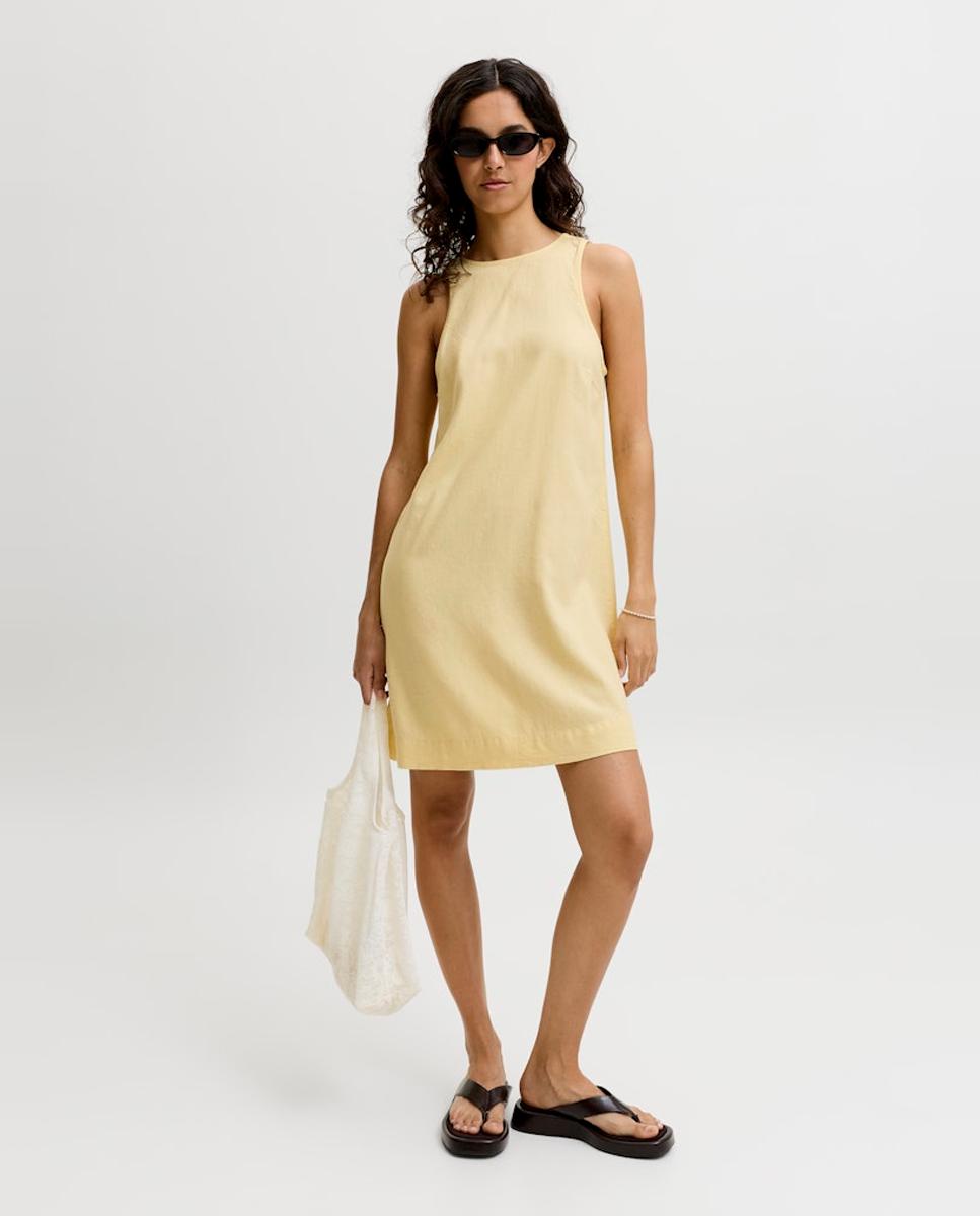 Jack & Jones - Vestido corto sin mangas tejido ligero.